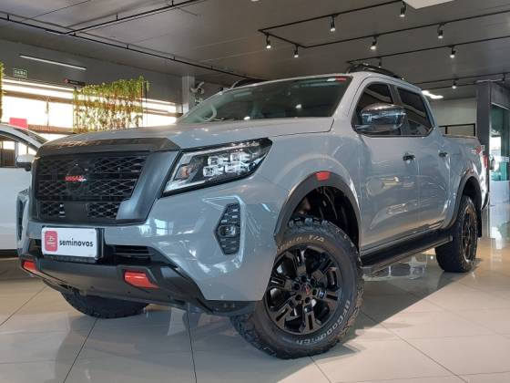 NISSAN FRONTIER 2.3 16V TURBO DIESEL PRO4X CD 4X4 AUTOMÁTICO